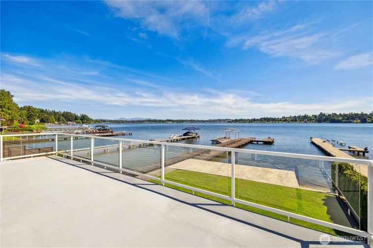 Photo of 9928 Vernon Rd Lake Stevens, WA 98258