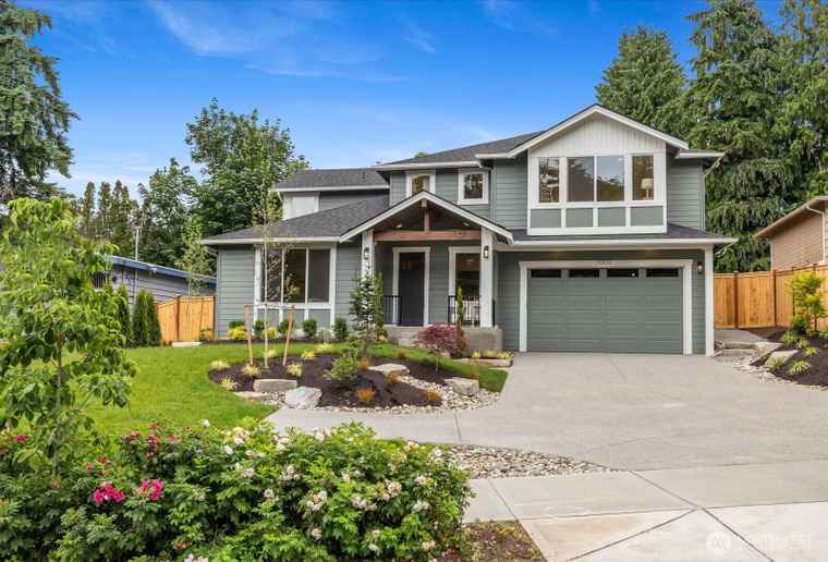 Photo of 15820 Juanita Dr NE Kenmore, WA 98028