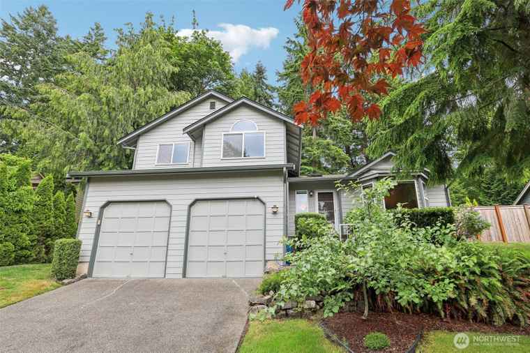 Photo of 26636 201st Pl SE Covington, WA 98042