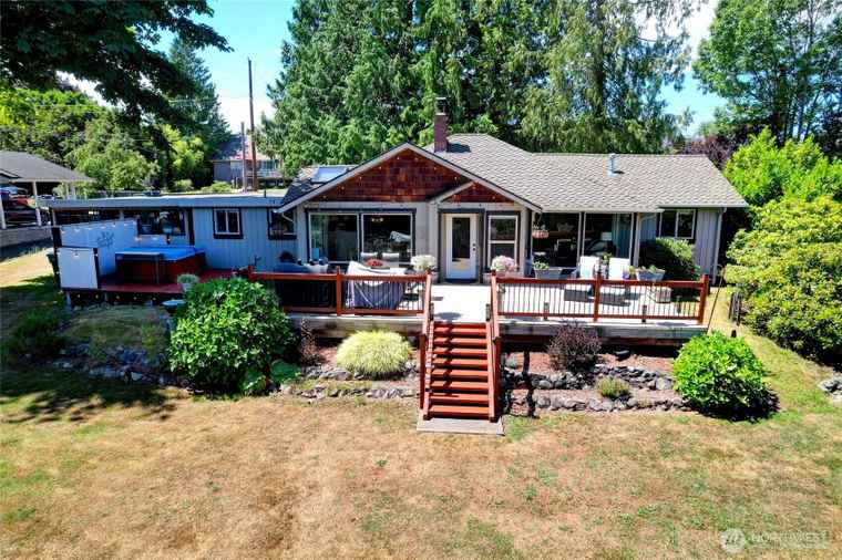 Photo of 10117 Chapel Hill Rd Lake Stevens, WA 98258