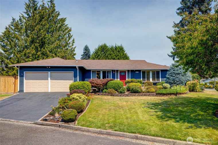 Photo of 28833 21st Ave S Federal Way, WA 98003