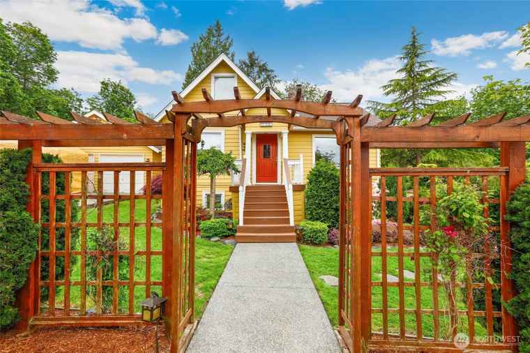 Photo of 3706 Upland Ave Everett, WA 98203