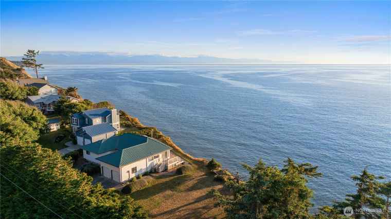Photo of 2377 West Beach Rd Oak Harbor, WA 98277