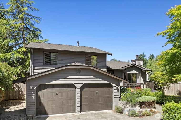 Photo of 9136 49th Ave W Mukilteo, WA 98275