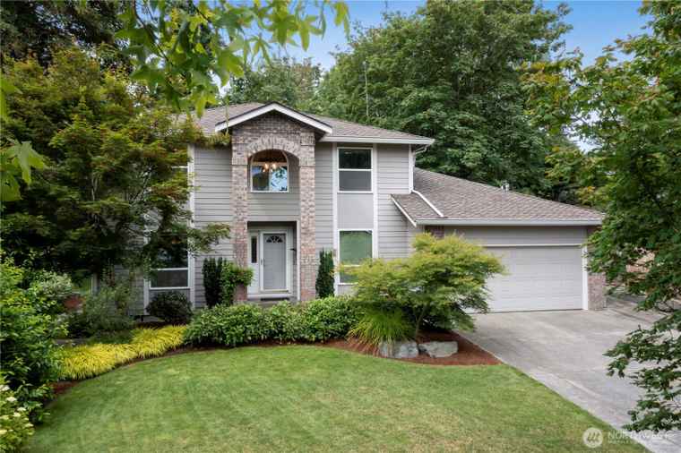 Photo of 3208 21st Street Pl SE Puyallup, WA 98374