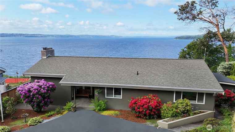 Photo of 21553 1st Ct S Normandy Park, WA 98198