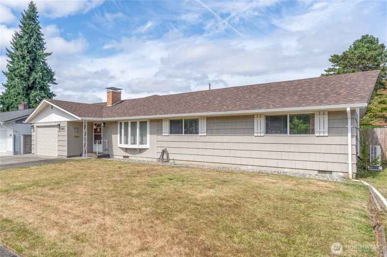 Photo of 2852 Magnolia St Longview, WA 98632
