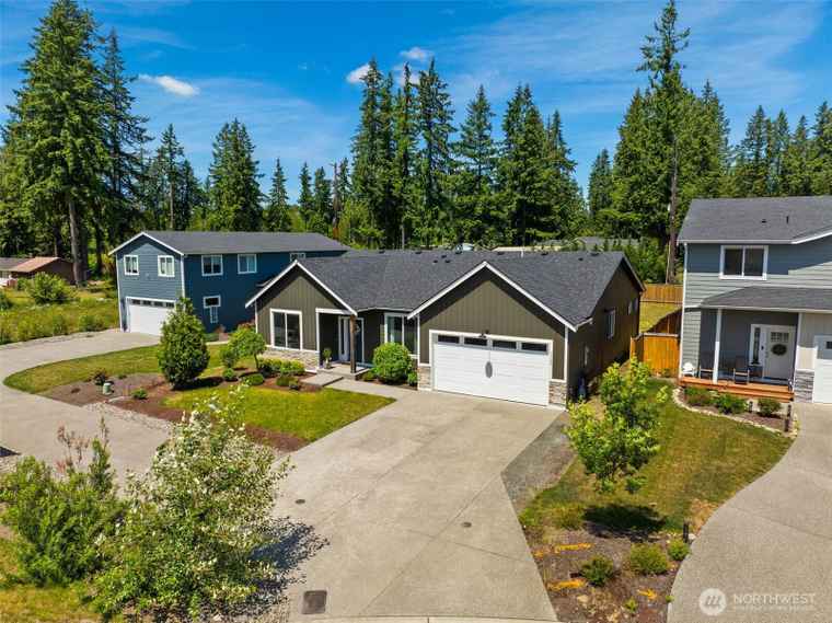 Photo of 9920 Cooke Ct Granite Falls, WA 98252