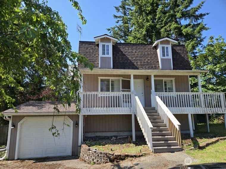 Photo of 21932 SE Promontory Ct Yelm, WA 98597