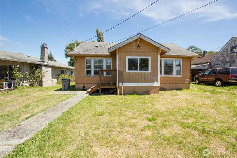 Photo of 618 Coolidge Rd Aberdeen, WA 98520