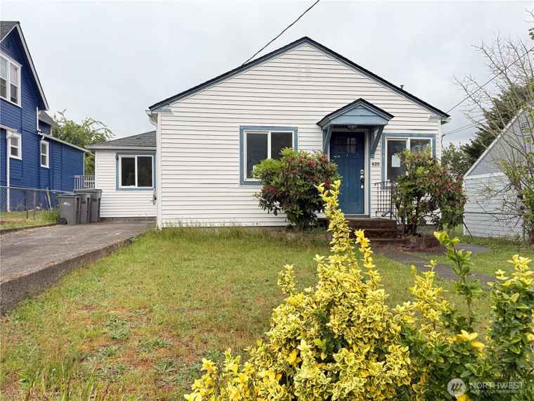 Photo of 620 Hull Ave Port Orchard, WA 98366