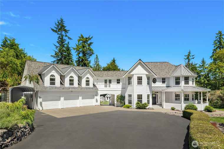 Photo of 859 Fox Ridge Dr Fox Island, WA 98333