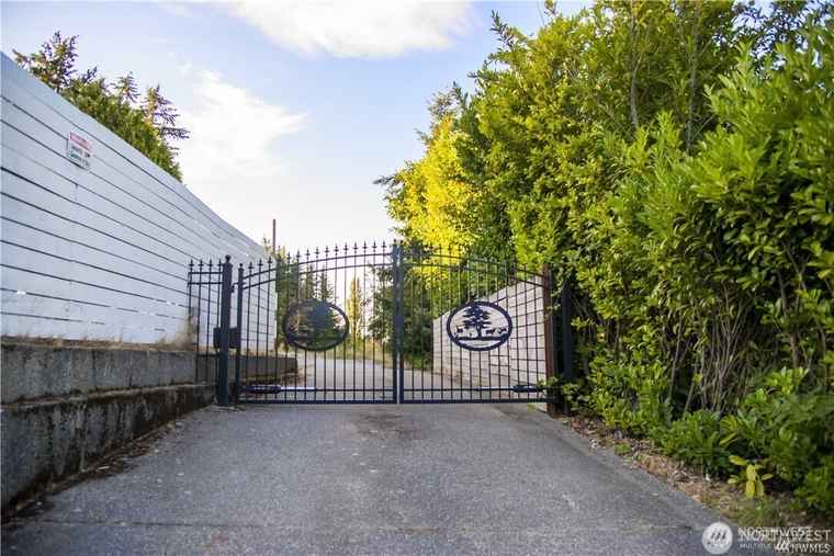 Photo of 2620 S 133rd St SeaTac, WA 98168