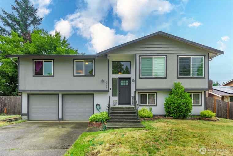 Photo of 1709 153rd St E Tacoma, WA 98445
