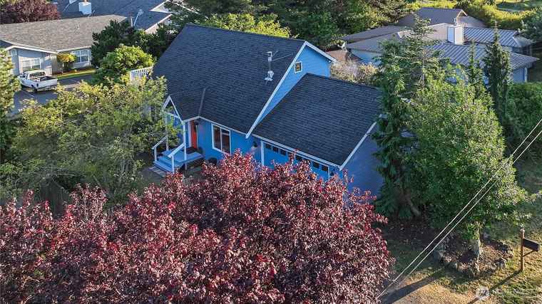 Photo of 407 26th St Port Townsend, WA 98368