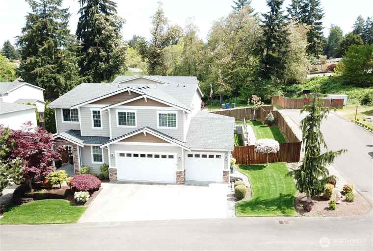 Photo of 2513 Cincinnati St Steilacoom, WA 98388