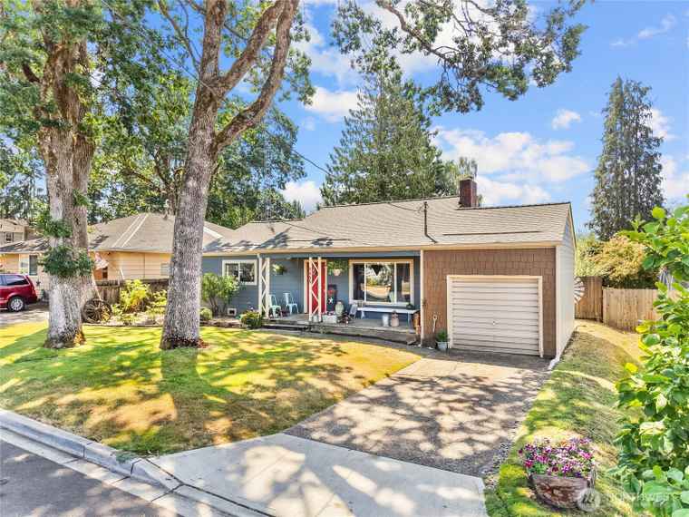Photo of 1455 SW Snively Ave Chehalis, WA 98532