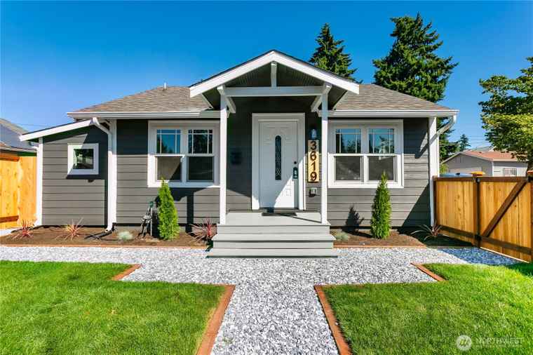 Photo of 3619 S Tyler St Tacoma, WA 98409