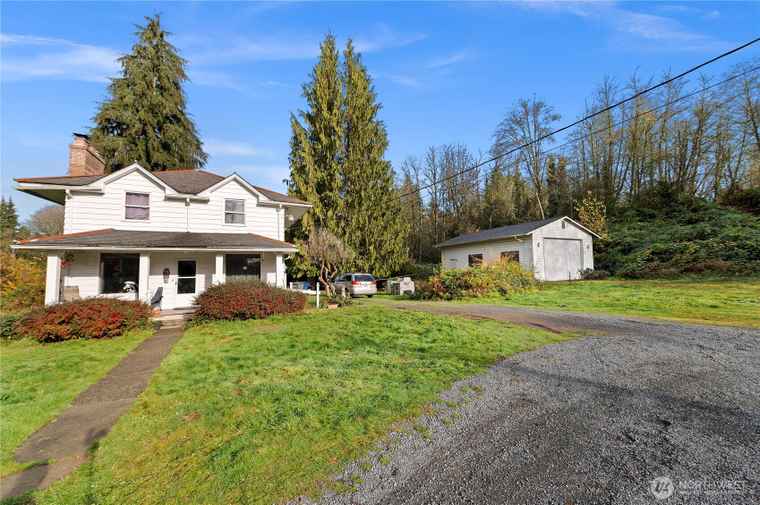 Photo of 9725 Jordan Rd Granite Falls, WA 98252