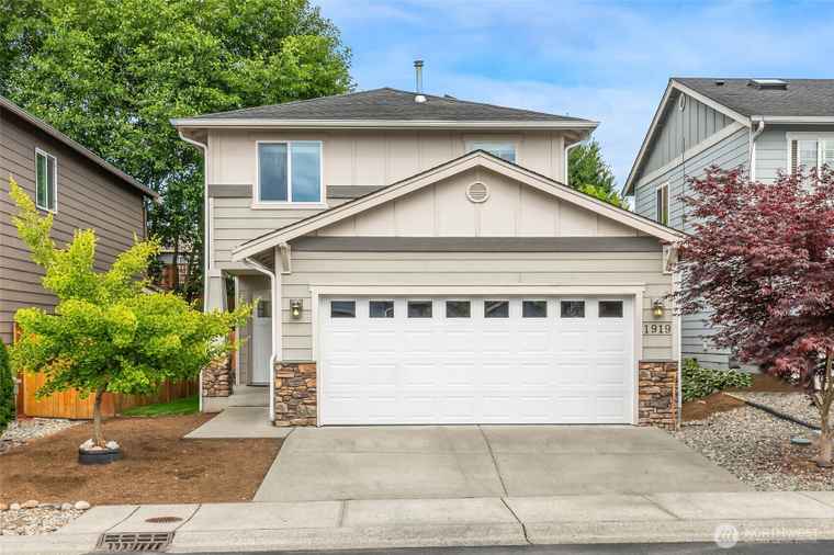 Photo of 1919 76th Ave SE Lake Stevens, WA 98258