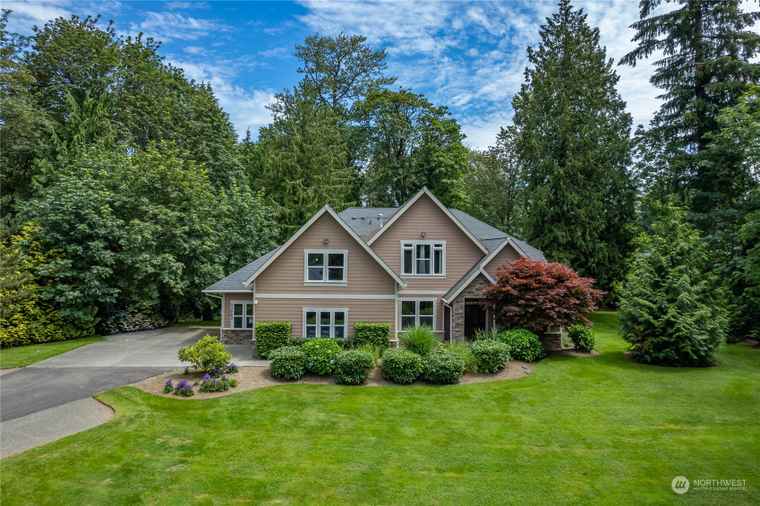 Photo of 13003 Roosevelt Rd Snohomish, WA 98290