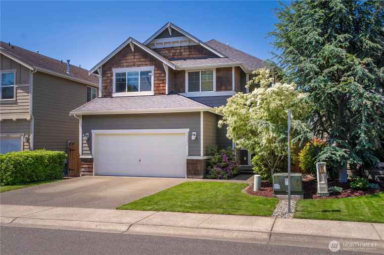 Photo of 26863 225th Ave SE Maple Valley, WA 98038