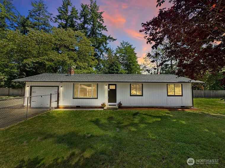 Photo of 17325 13th Ave E Spanaway, WA 98387