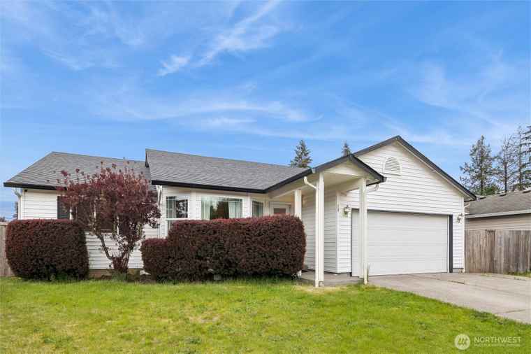 Photo of 18 SE 18th St Battle Ground, WA 98604