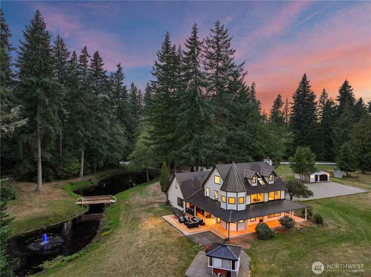 Photo of 16163 Andal Ln Mount Vernon, WA 98274