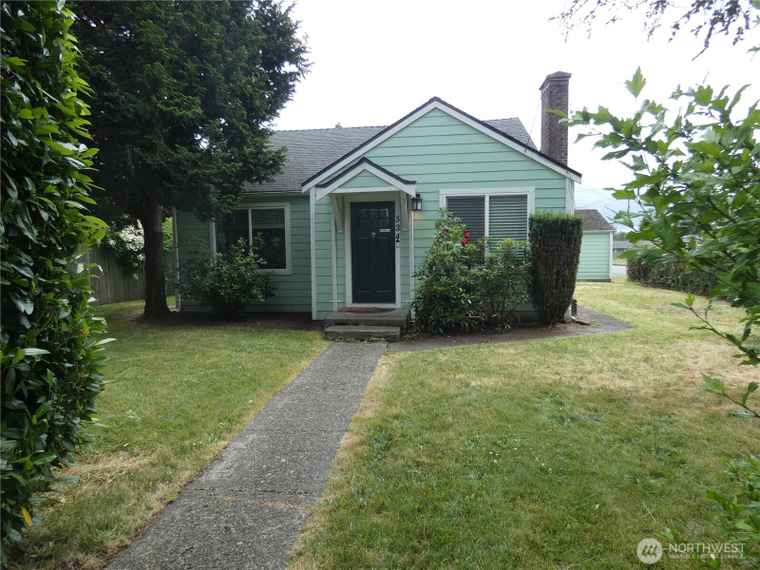 Photo of 534 Roberts St Monroe, WA 98272