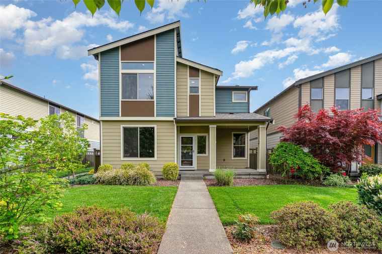 Photo of 32977 Skyline Ln Black Diamond, WA 98010