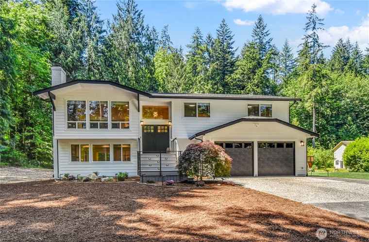 Photo of 19417 153rd Ave NE Woodinville, WA 98072