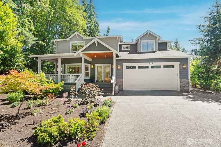 Photo of 7516 181st Pl SW Edmonds, WA 98026