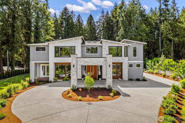 Photo of 23036 35th Ave SE Bothell, WA 98021