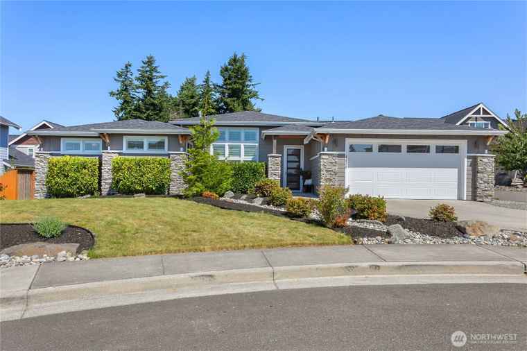 Photo of 6072 Monument Dr Ferndale, WA 98248