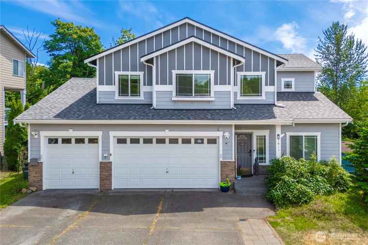 Photo of 1611 S 222nd St Des Moines, WA 98198