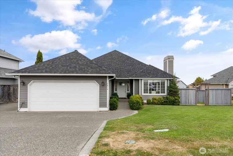 Photo of 3816 Sterling Pl Anacortes, WA 98221