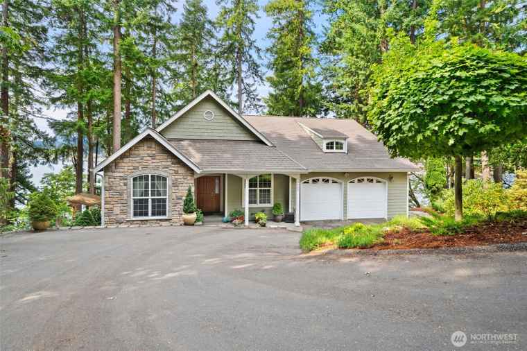 Photo of 3465 Sulphur Springs Ln Bremerton, WA 98310