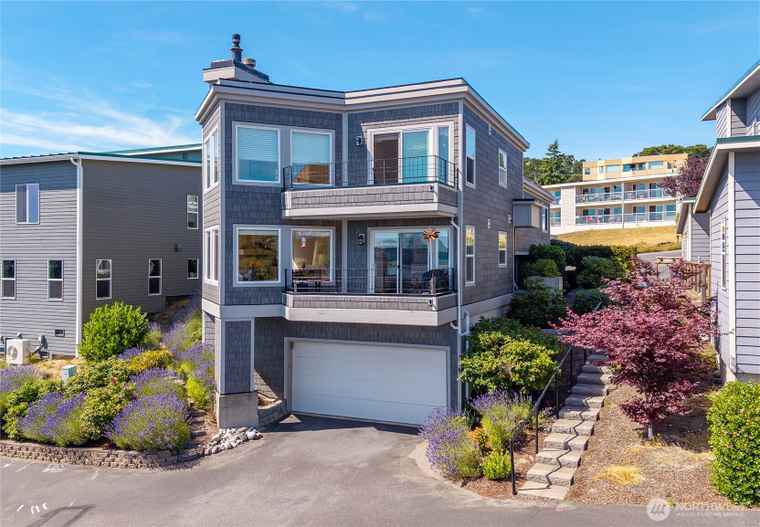 Photo of 1771 SE 10th Ave Unit D101 Oak Harbor, WA 98277