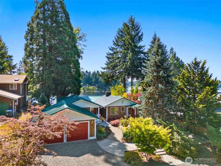 Photo of 6307 Shady Ln SE Lacey, WA 98503