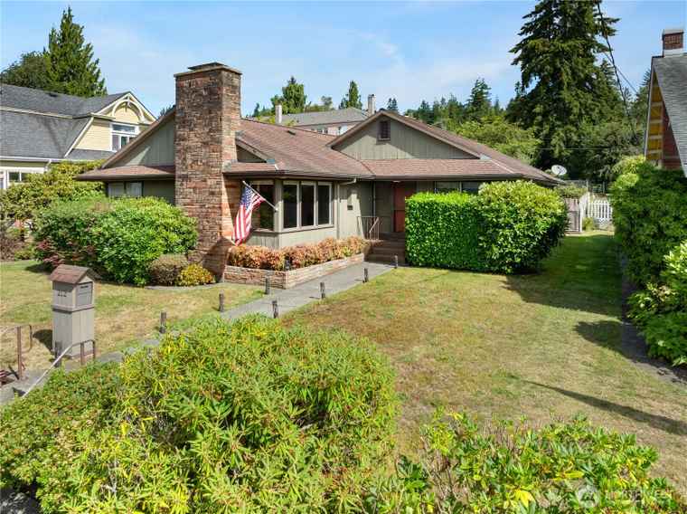 Photo of 212 E 8th St Aberdeen, WA 98520