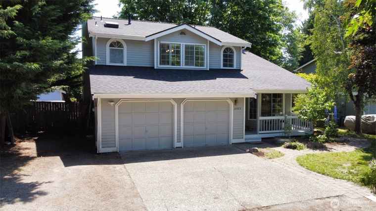 Photo of 22023 SE 266th Pl Maple Valley, WA 98038