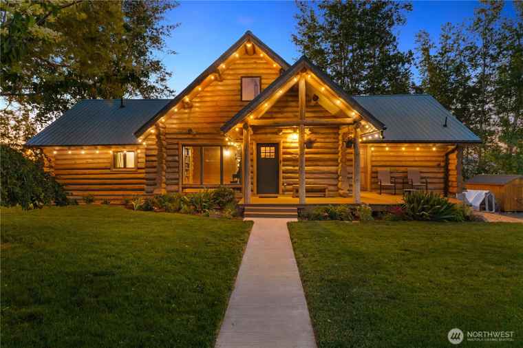 Photo of 559 4th Parallel Rd Ellensburg, WA 98926