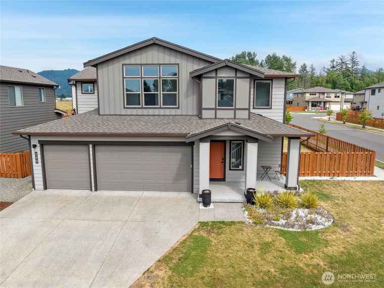 Photo of 298 Hovey St Buckley, WA 98321