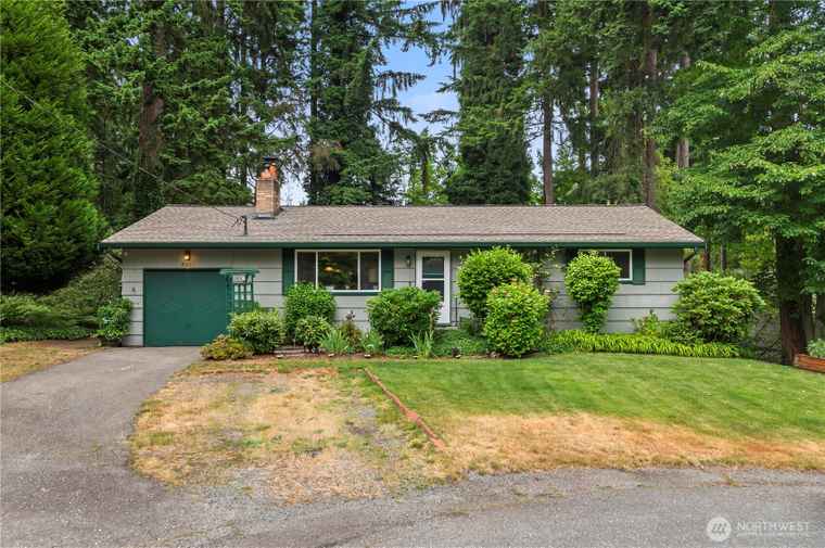 Photo of 5611 178th St SW Lynnwood, WA 98037