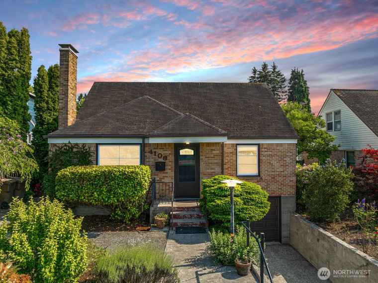 Photo of 4108 N 28th St Tacoma, WA 98407