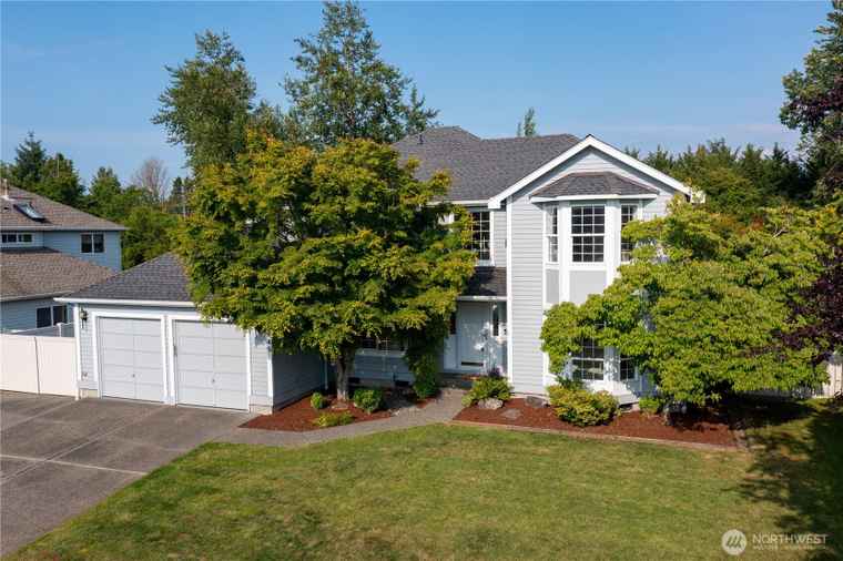 Photo of 1845 Carbon Ridge St Enumclaw, WA 98022