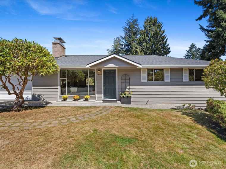 Photo of 7807 191st St SW Edmonds, WA 98026