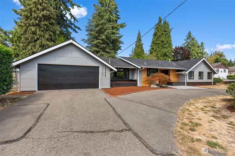 Photo of 10702 Northstar Way SW Lakewood, WA 98498