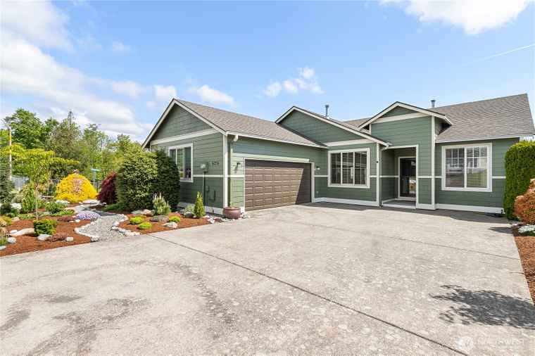 Photo of 6256 Lincoln Dr Ferndale, WA 98248
